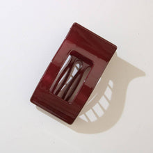 Load image into Gallery viewer, CWAHA07404_LARGE NO-CREASE FLAT DUCKBILL HAIR CLIP