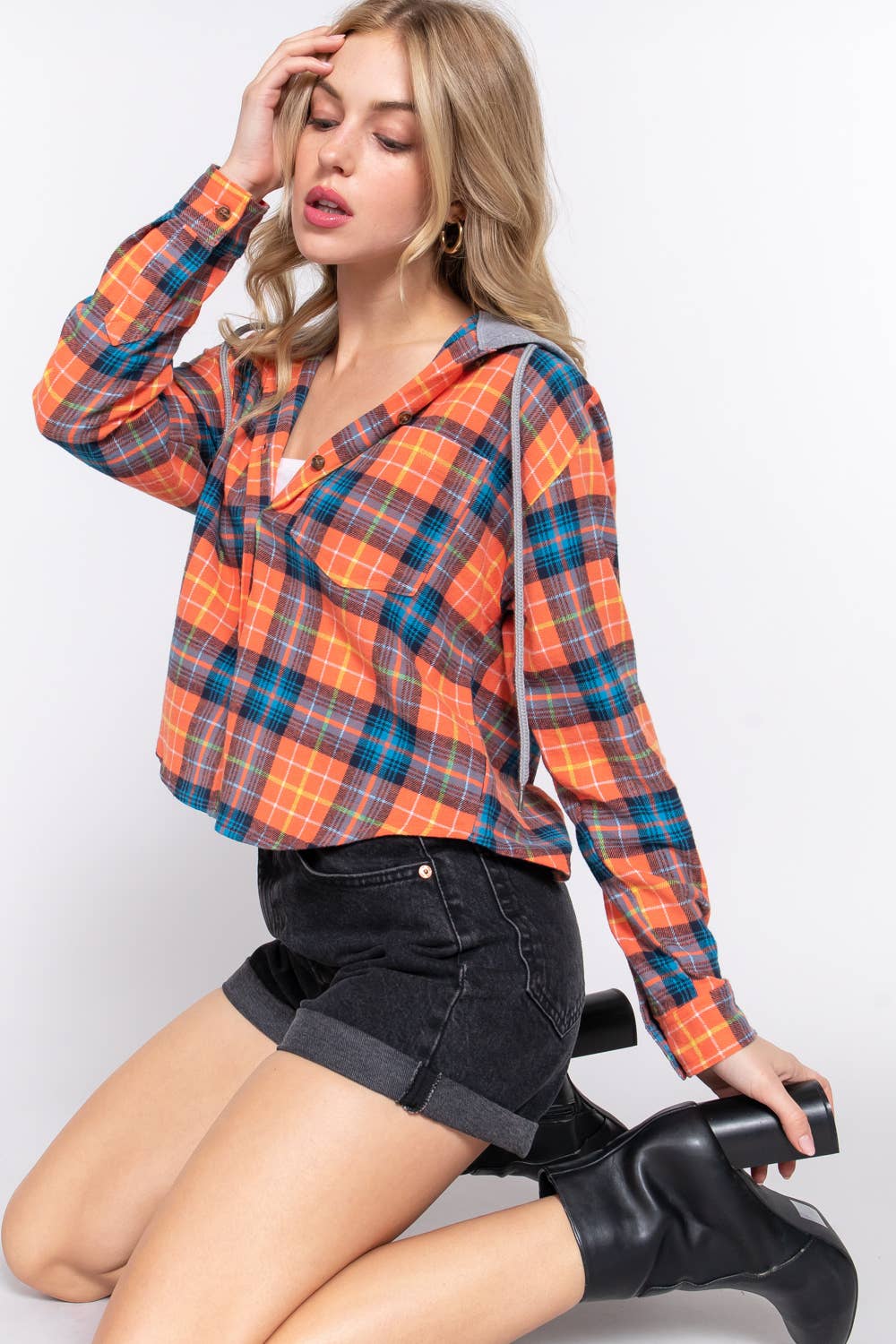 Slim Fit Long Slv Hoodie Plaid Shirt SI-24772