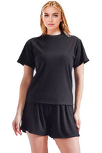 Load image into Gallery viewer, Solid color waved monochrome round neck top with shorts set