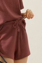 Load image into Gallery viewer, CWSTB274_SOLID WAFFLE KNIT TEE TOP &amp; DRAWSTRING WAIST SHORTS