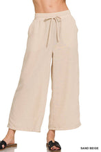 Load image into Gallery viewer, Drawstring Elastic Band Waist Cropped Pants