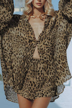 Load image into Gallery viewer, CWSPJ0073_LEOPARD PRINT LONG SLEEVE SHIRT SHORTS PAJAMAS SET