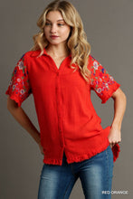 Load image into Gallery viewer, Linen Collared Button Down Shirt With Fray Details