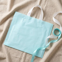 Load image into Gallery viewer, Tiffany blue PVC gift bag with white handle