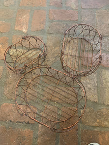 Set of 3 wire baskets.