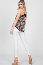 Load image into Gallery viewer, Lightweight Lace Detail Women's Camisole 5012IMT