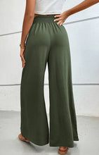 Load image into Gallery viewer, Simple Flared Wide-Leg Pants
