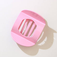 Load image into Gallery viewer, CWAHA07422_FLAT HAIR CLAW CLIP FOR WOMEN BUN UPDO