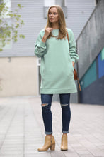 Load image into Gallery viewer, OVERSIZED TWO-POCKET SWEATSHIRT in Dark Olive