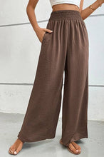Load image into Gallery viewer, Simple Flared Wide-Leg Pants