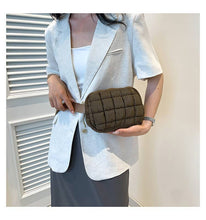 Load image into Gallery viewer, PUFFER QUILTED SLING BAG FANNY BAG BELT BUM BAG | 40P546