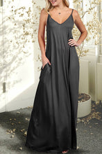 Load image into Gallery viewer, AWDMD280_SPAGHETTI STRAP KNIT MAXI DRESS