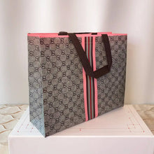 Load image into Gallery viewer, Luxury Grid Pink Stripes Non-woven Gift Bag