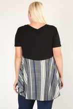 Load image into Gallery viewer, Plus Size Top Hi Low Hem Plaid 17581-T
